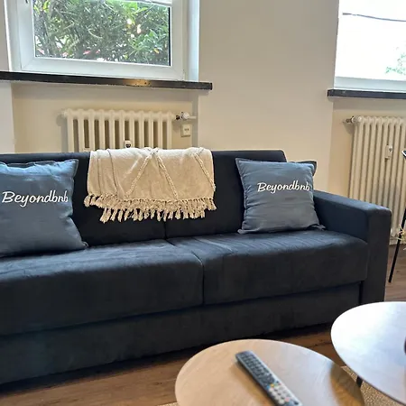 Cozy Furnished Near Messe Apartament *