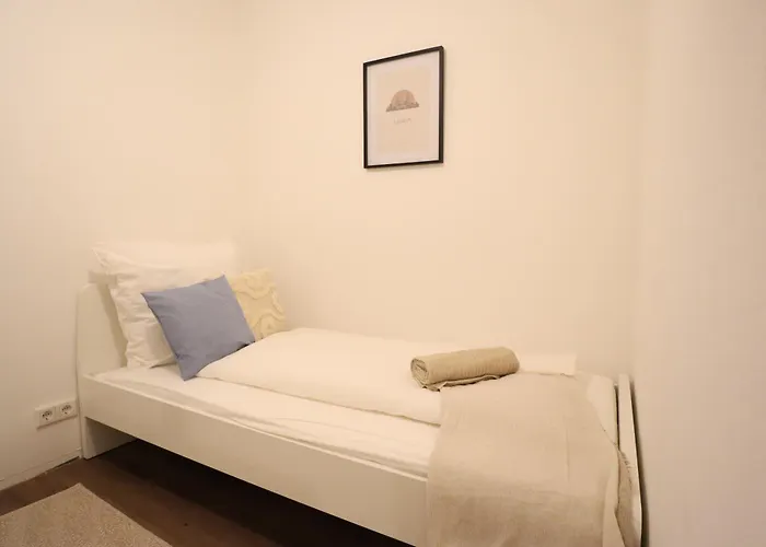 Apartment Cozy Furnished Near Messe